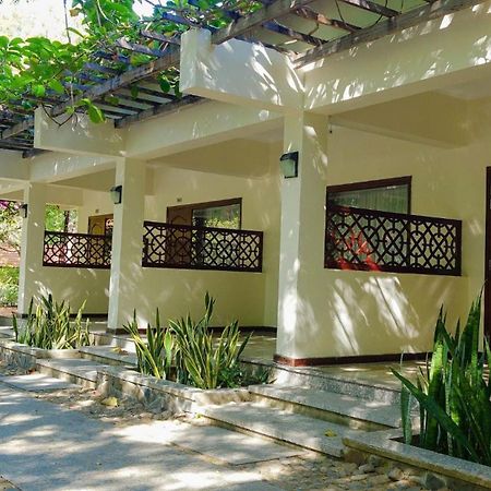 Thon Lac Nghiep Hon Co Resort - Ca Na מראה חיצוני תמונה